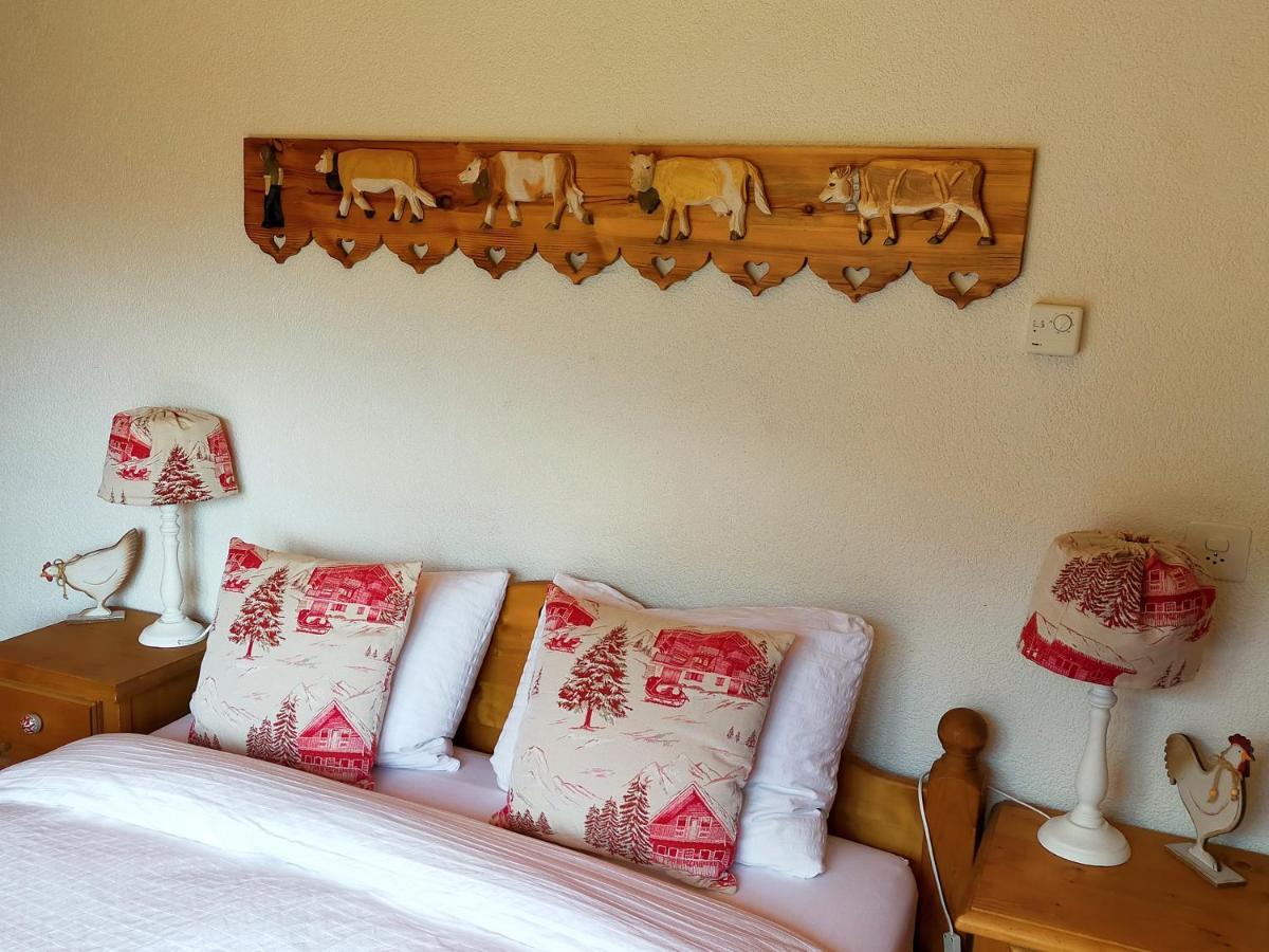 Bed and Breakfast Waldruhe Jaun Exterior foto
