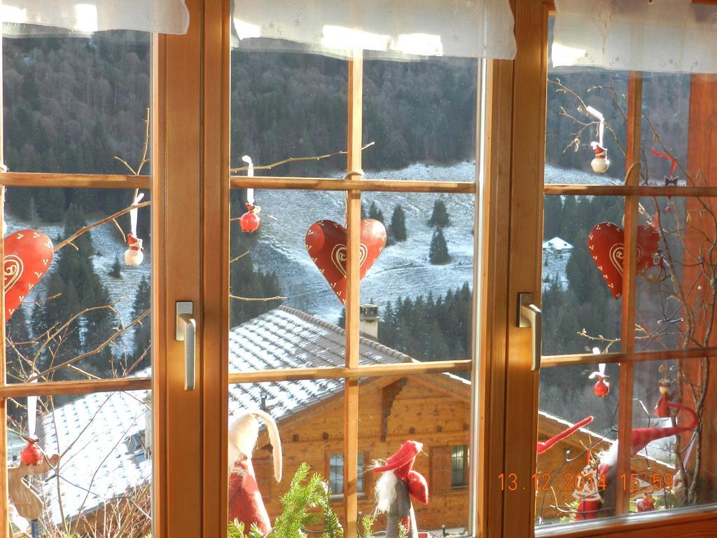Bed and Breakfast Waldruhe Jaun Zimmer foto