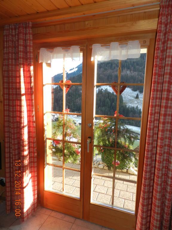 Bed and Breakfast Waldruhe Jaun Zimmer foto