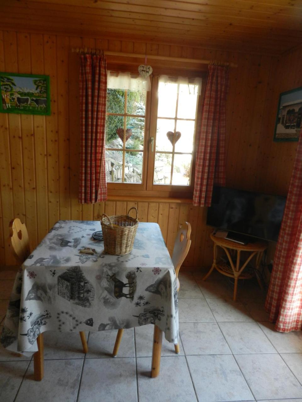 Bed and Breakfast Waldruhe Jaun Exterior foto